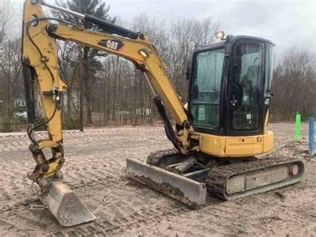 Mini (up to 12,000 lbs) Excavators For Sale in MICHIGAN 1 